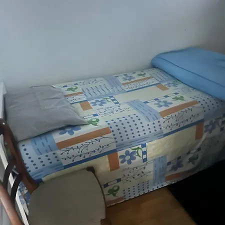 1 Homestay